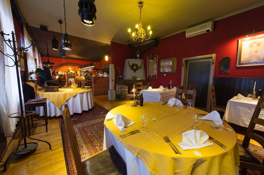 斯伯恩酒店 Radomlje 外观 照片