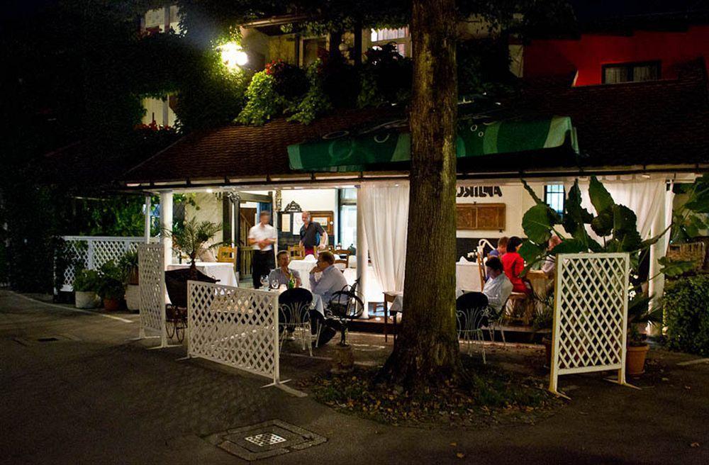 斯伯恩酒店 Radomlje 外观 照片