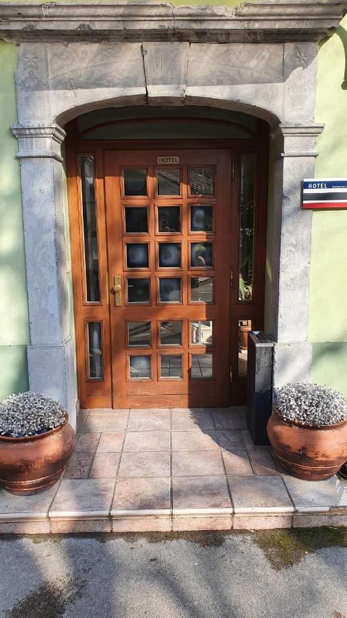 斯伯恩酒店 Radomlje 外观 照片