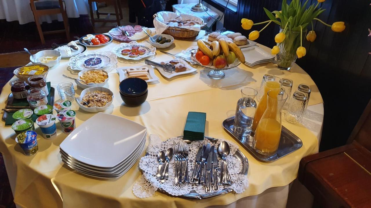 斯伯恩酒店 Radomlje 外观 照片